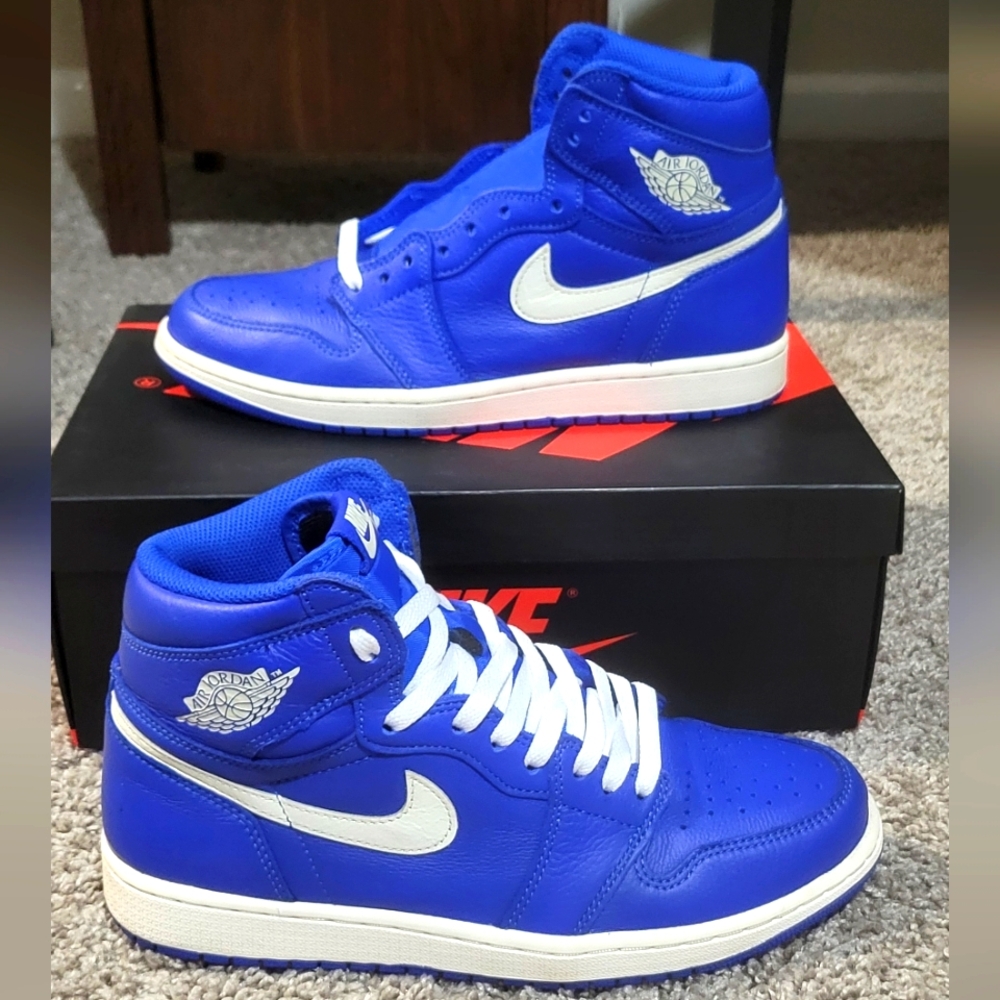 Jordan 1 Retro OG 'Hyper Royal'